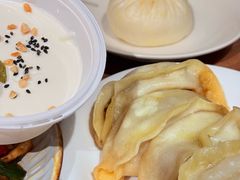 牛肉锅贴-贯贯吉·清真餐厅(浙江中路店)