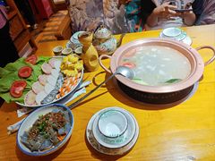 -民食香·腊排骨野生菌美食(木府店)
