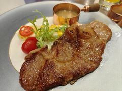 -东方豪景花园酒店·怡景旋转餐厅