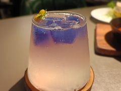 -Oasis Bar & Grill