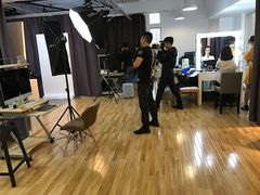 -壹人壹像工作室(购物公园店)