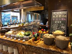 自助取餐区-万达瑞华酒店美食汇自助餐厅(楚河汉街店)