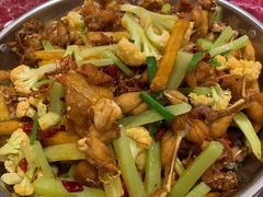干锅牛蛙-馋嘴蛙火锅