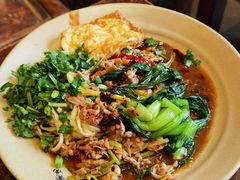 -方铲铲·成都板凳面(滨江银泰店)