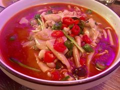 -爱啤精酿·民谣酒馆(滨江店)