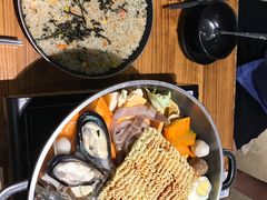 -辛明堂洞韩式芝士年糕火锅(万达店)