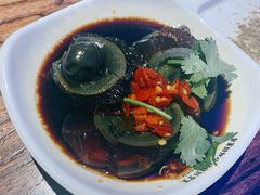 剁椒皮蛋-三个蒙古大叔羊肉串(大宁店)