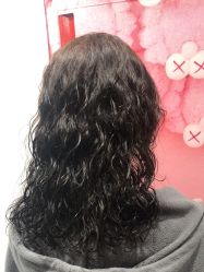 -镁连社·美联社