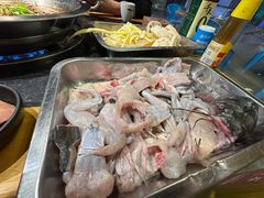 -小饕荟雅安贡椒鱼鲜馆(广福桥店)