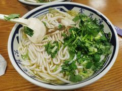 -鑫花溪牛肉米粉(凤凰街创始总店)