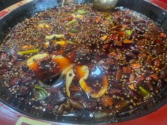 -烧哥美蛙肥肠鱼火锅·十五年社区店