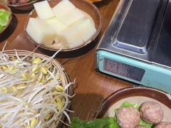 -黔有有贵州酸汤夺夺粉火锅(五味十字店)