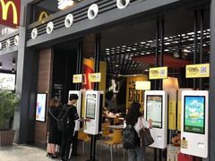 门面-麦当劳(宁波火车高铁站店)