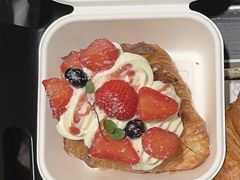 -BUTTERFUL&CREAMOROUS 黄油与面包(三里屯太古里店)