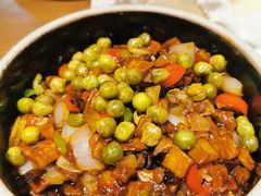 黑三剁配薄饼-雀舞云南菜(乐客城店)