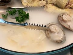 -煲王粤菜餐厅(中侨中心店)