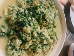 茼蒿小豆腐-胖太太四川麻辣排骨串(镇江路分店)