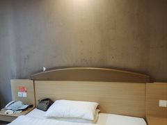-7天酒店(万寿宫中山路八一馆店)