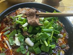 -张家羊肉汤粉小吃店