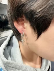 -龙之吻专业刺青·手工耳洞·纹身去色