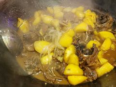 铁锅炖大公鸡半只-粗粮人家·东北菜(洋桥店)