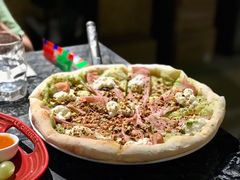 双味开心果布拉塔芝士披萨-TIAGO HOME KITCHEN(王府中环店)