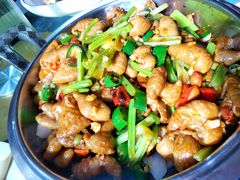 -小柒家第一锹东北菜(城关店)