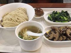 -钱万兴(塔园路店)