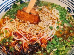 云南婆婆米线-蜗牛小馆醉乡民谣云南菜(惠新西里店)