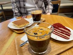 红丝绒蛋糕-Café & Meal MUJI(北京坊店)