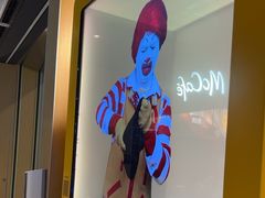 -麦当劳(中二横路店)