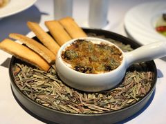 焗香茅白玉蜗牛配脆面包片-王品牛排(珠海富华里店)