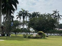 -侯臣咖啡文化村