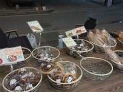 -雀食面包店(钟楼店)