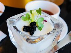 花椰菜招牌奶冻＆黑鱼子-The Lounge大堂酒廊·咖啡·沙拉·下午茶(金茂深圳JW万豪酒店)