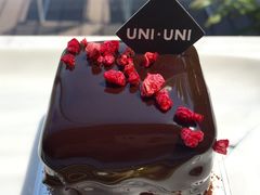 -UNI UNI(环亚凯瑟琳店)