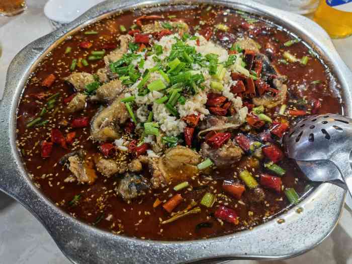 成都芋儿兔-"味道是真不错,同事推荐了好几回,终于有时.