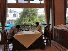 靠窗位-怡园饭店-餐厅(四望亭店)