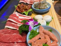 -明洞阿姨·韩式酱蟹烤肉·创意料理(三元桥店)