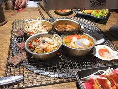 -鑫釜山海鲜烧烤(鑫丰国际店)