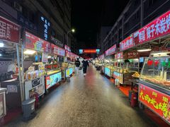 -正宁路小吃夜市