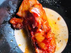 燕青翅中-炭虎子水浒烤肉(梦时代店)