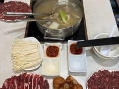 -黑山牛肉汤火锅(花城汇店)