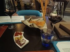 -卡佩罗意大利餐厅及酒吧Al Cappello Trattoria