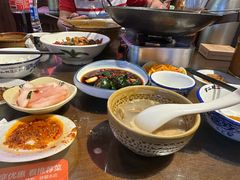 -富正毅三下锅·湘西韵味(天门山索道店)