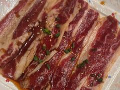 -山川小町·极番烧肉(新地假日广场店)