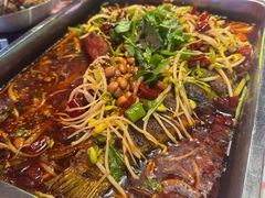 -霸气大叔干锅鸭头·龙虾烧烤·川菜·赛事直播(三里屯店)