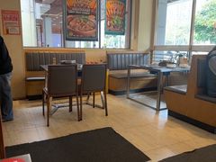 -胡须佬鸡煲四季火锅店(石厦西村直营店)