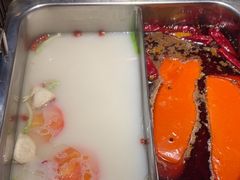 -洪焱重庆老火锅(万福花园店)