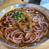 一家在北航里面，一家在大运村附近